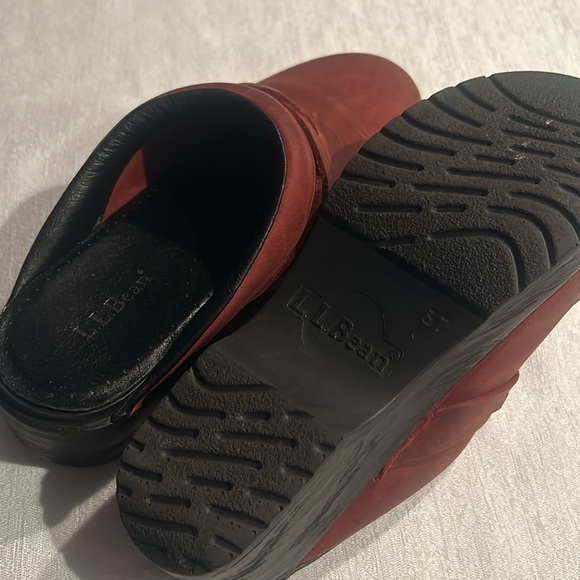 L.L. Bean Brown Leather Slip On Mules Clogs - Picture 5 of 8